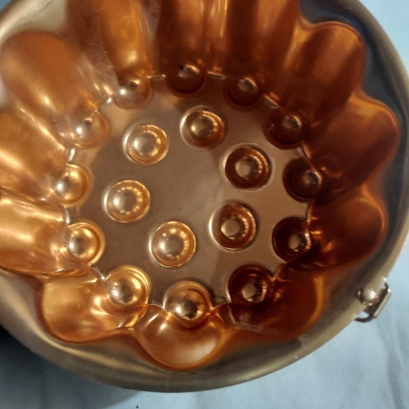 Vintage copper mold - Picture 3 of 3